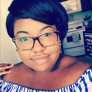 Meet your Posher, Samaria